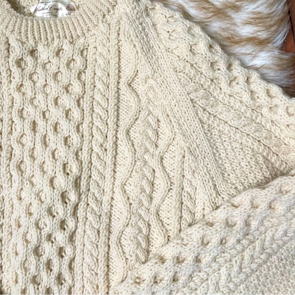 Hand made in Scotland chunky wool sweater - Picture 3 of 6